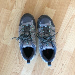 Merrell Hiking Shoes -8.5